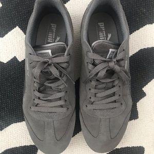 Puma Suede Sneakers